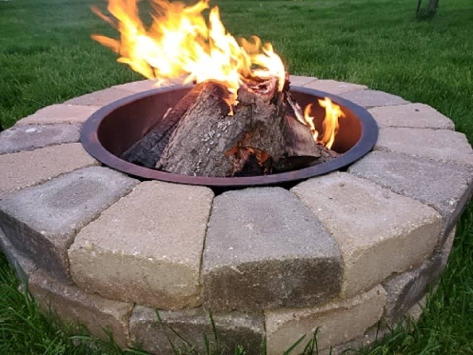 20 Diy Fire Pit Ideas For Your Backyard