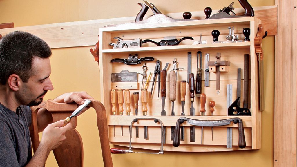 24 Best Gifts For Woodworkers [2023]